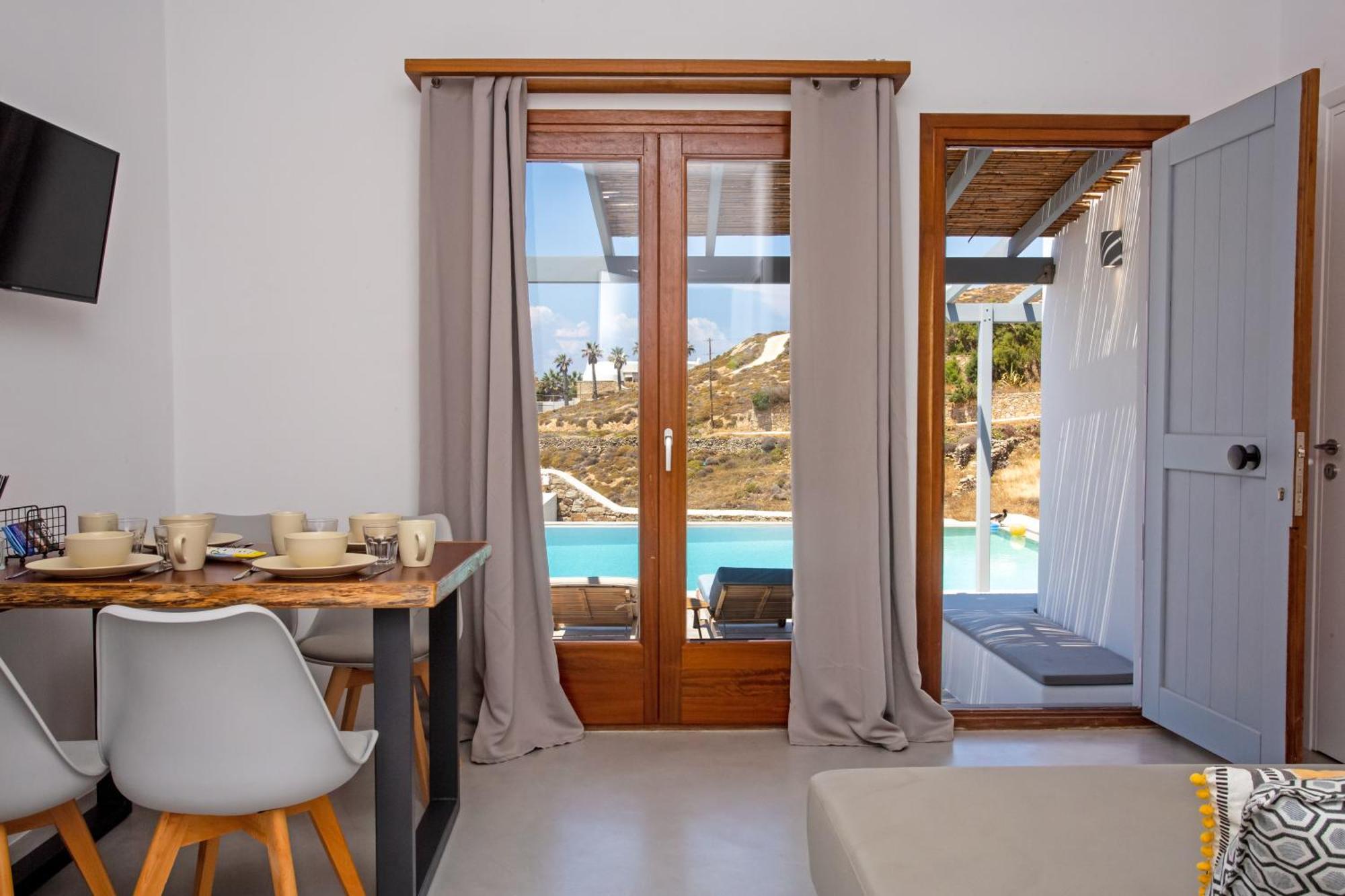 Aqua Breeze Seaview Pool Suites Mykonos Mykonos Town Zewnętrze zdjęcie